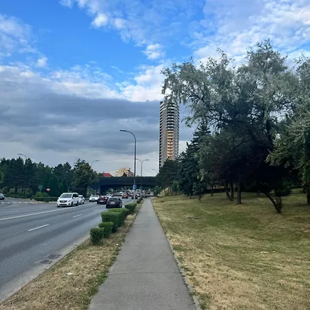 아파트 West Tower - *